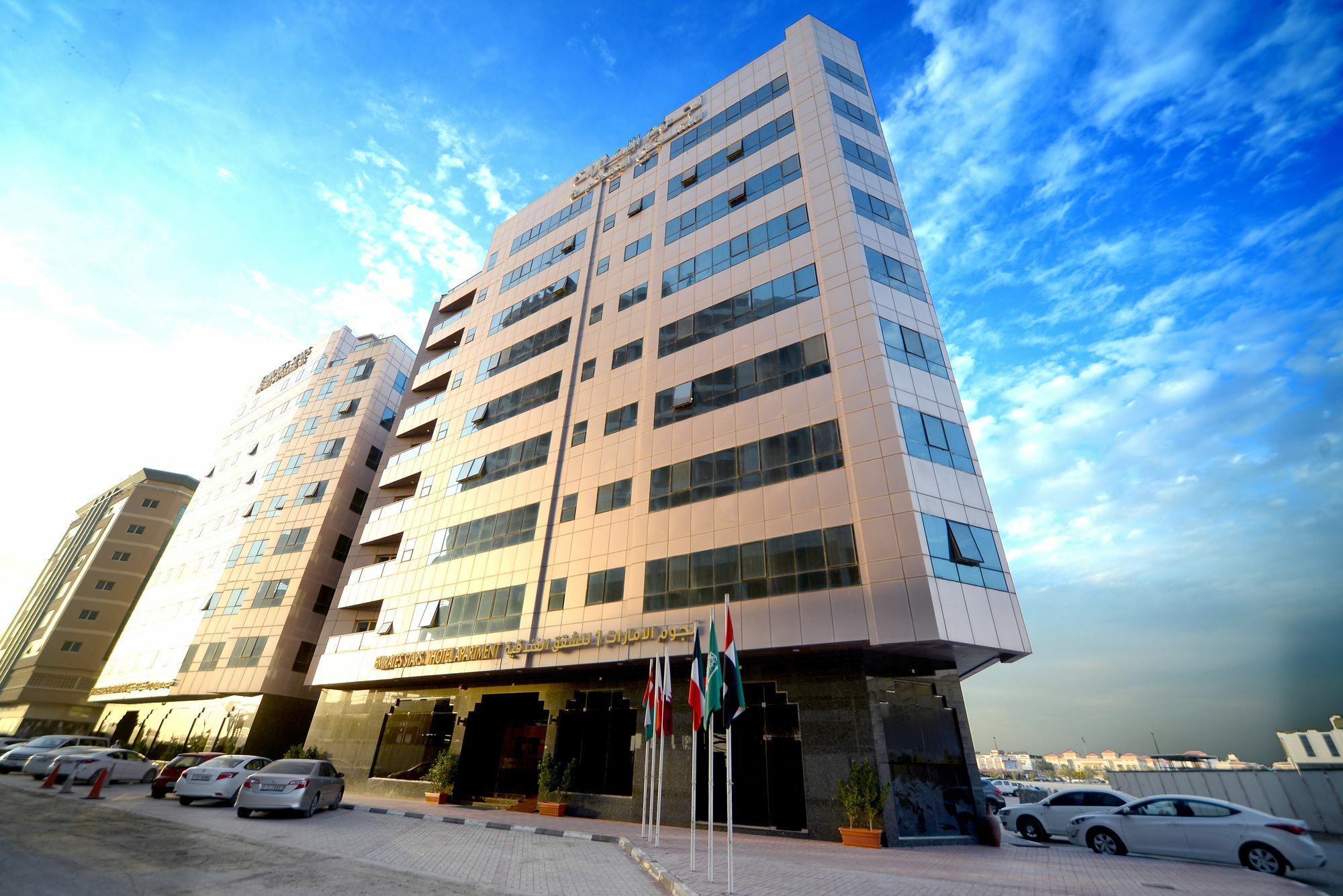 Emirates Stars Hotel Apartments Sharjah Exterior photo